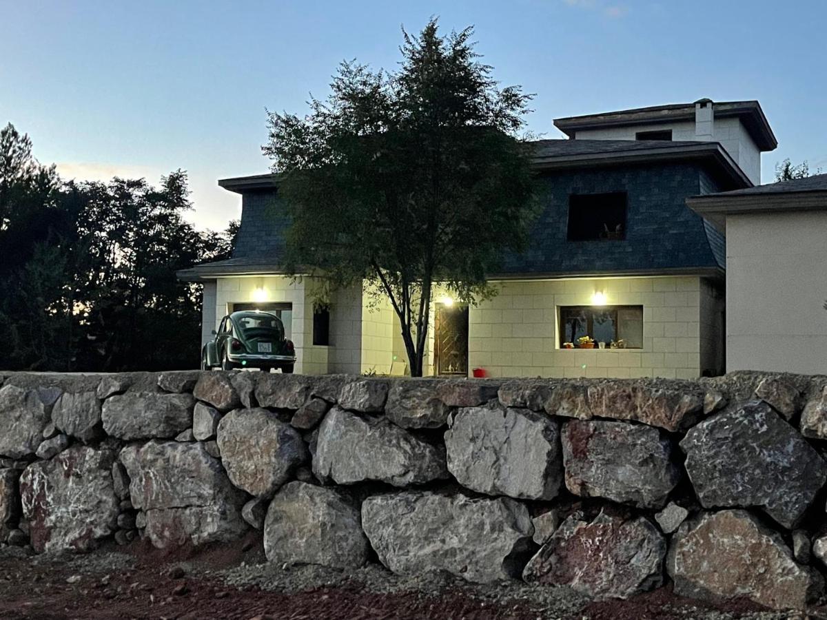 El Refugio. Villa Teruel Luaran gambar
